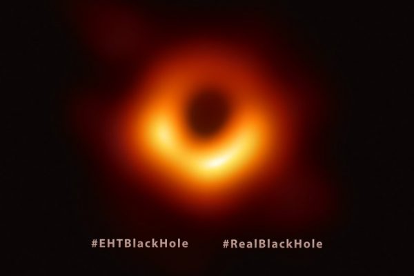 Astrónomos obtienen primera imagen de un agujero negro