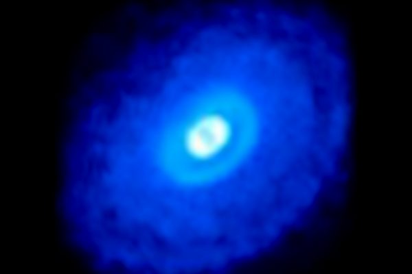 ALMA revela entornos de nacimiento de planetas orgánicos ricos en carbono