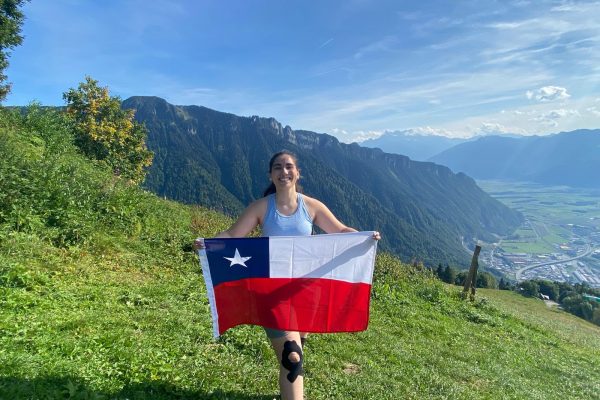 Joven chilena es la única latinoamericana seleccionada para misión de astronautas análogos en Suiza