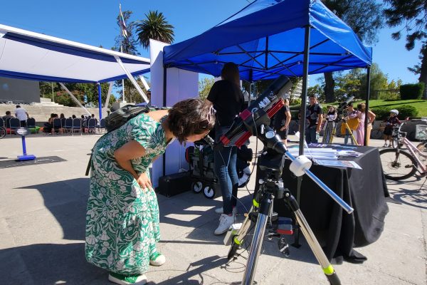 AUI/NRAO participa en actividades del Día de la astronomía en Chile