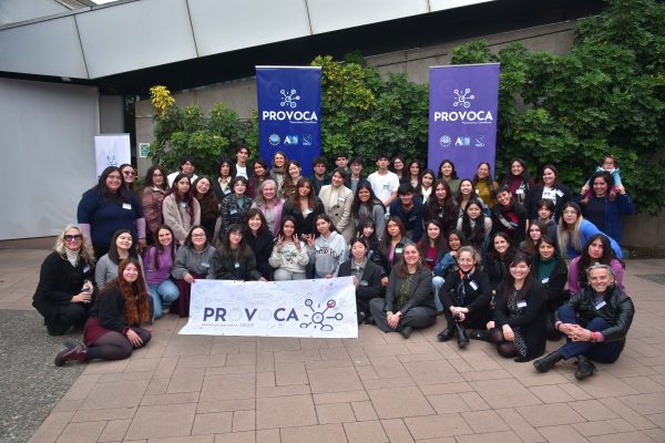 Jóvenes estudiantes con vocación STEM se gradúan en el programa PROVOCA